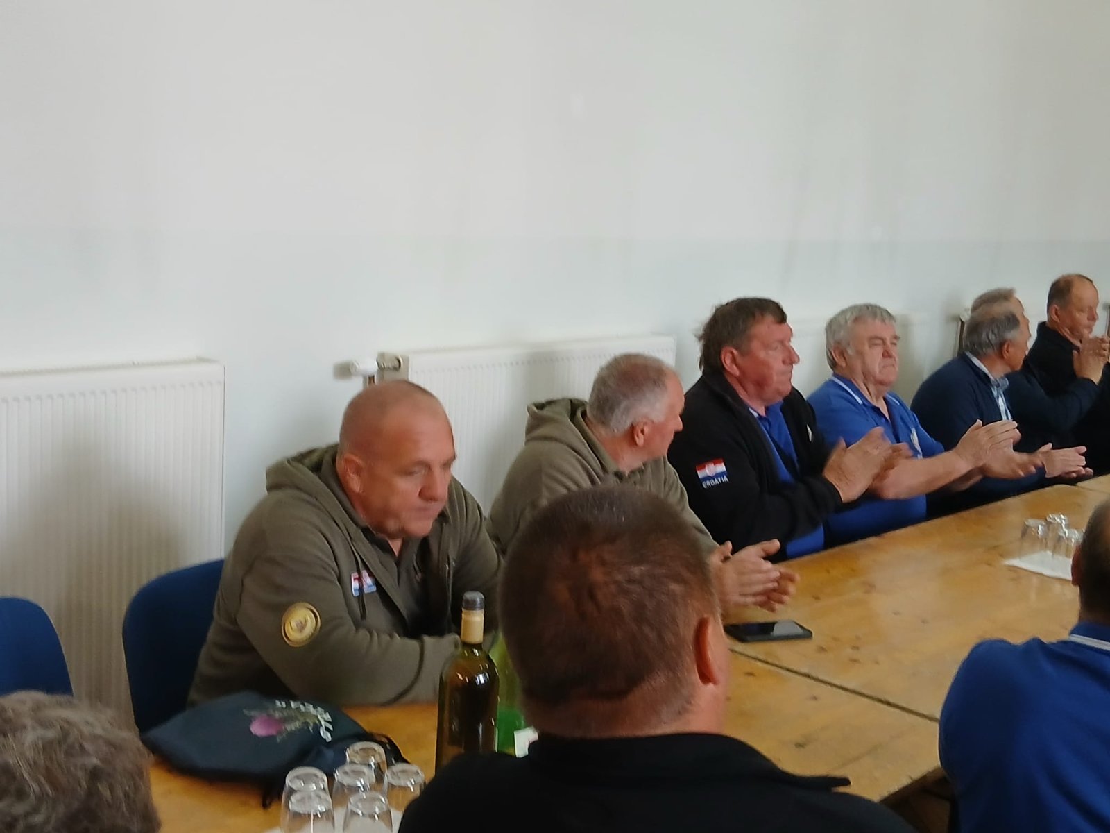 31b6a1bb-bce4-4d7a-8971-c94566f4fccb (1)