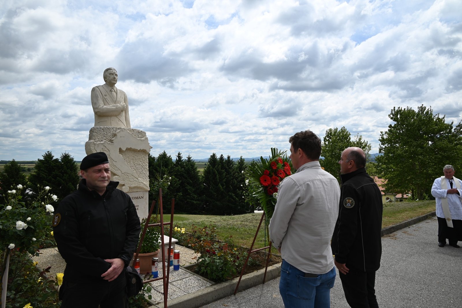 498276409_1180747344063812_3720980869178896519_n