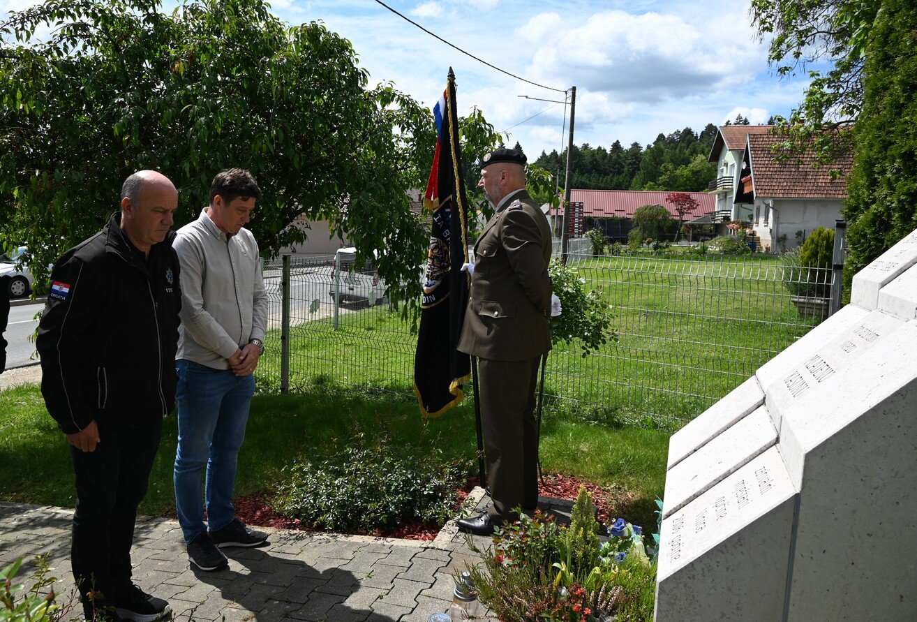 499704275_1010751371262590_2996034552998415687_n