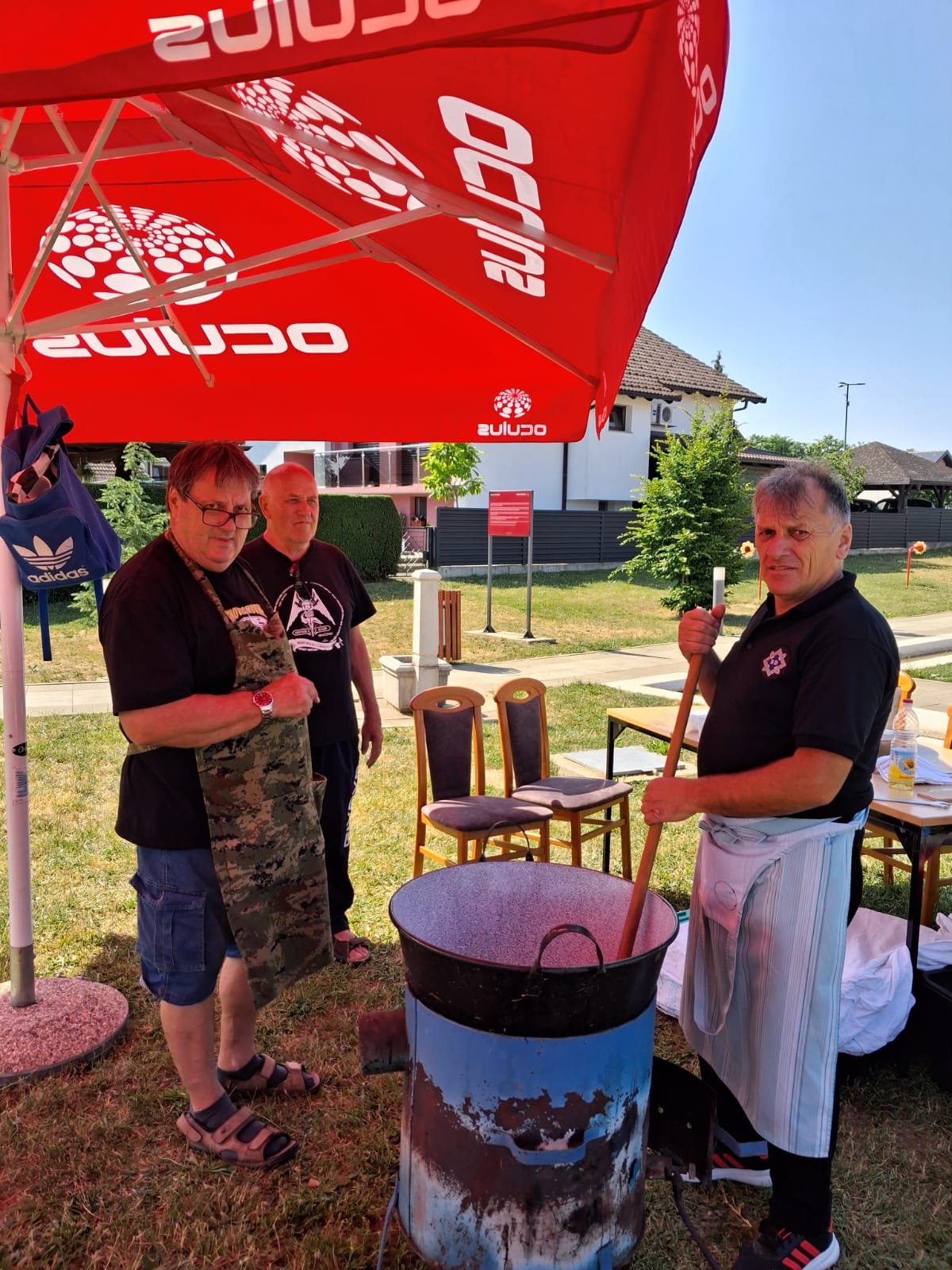 7f19300c-9f40-483a-a126-d5eeeec15029