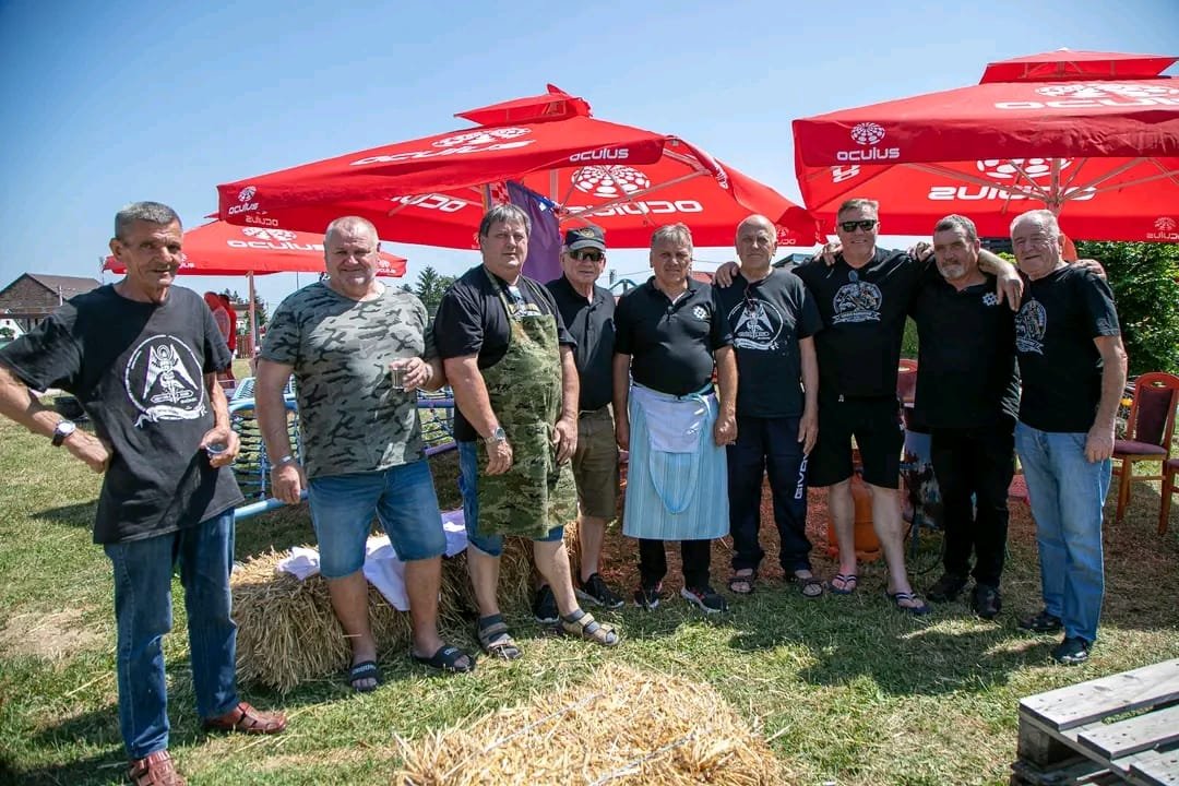 9543af98-6c7f-4a5b-ad0e-821e154a9312