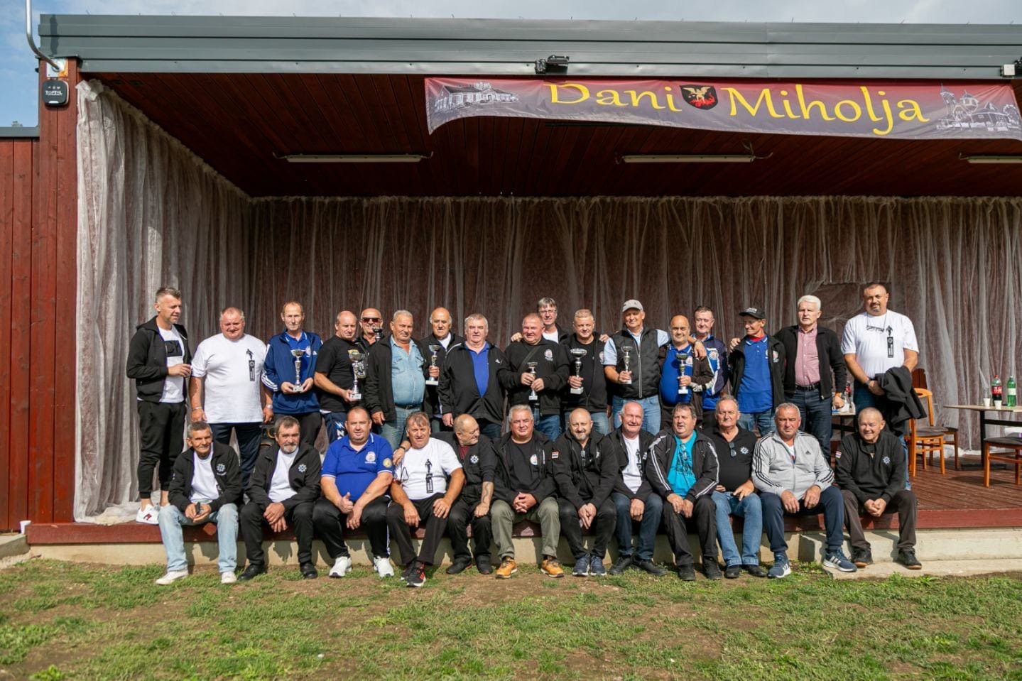 3a01f8ed-aa2f-4615-889e-4fedf6dc30b2