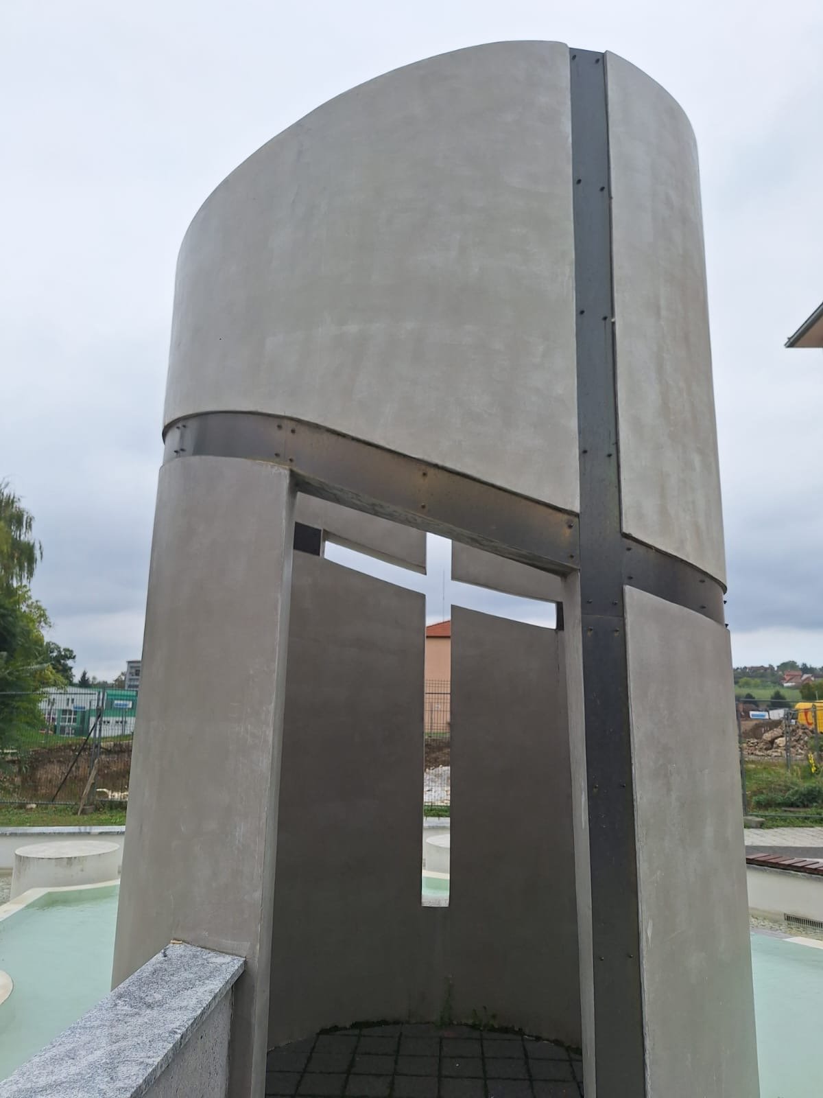 3b81b2ab-d9f2-4123-b4b3-a33ab816880c