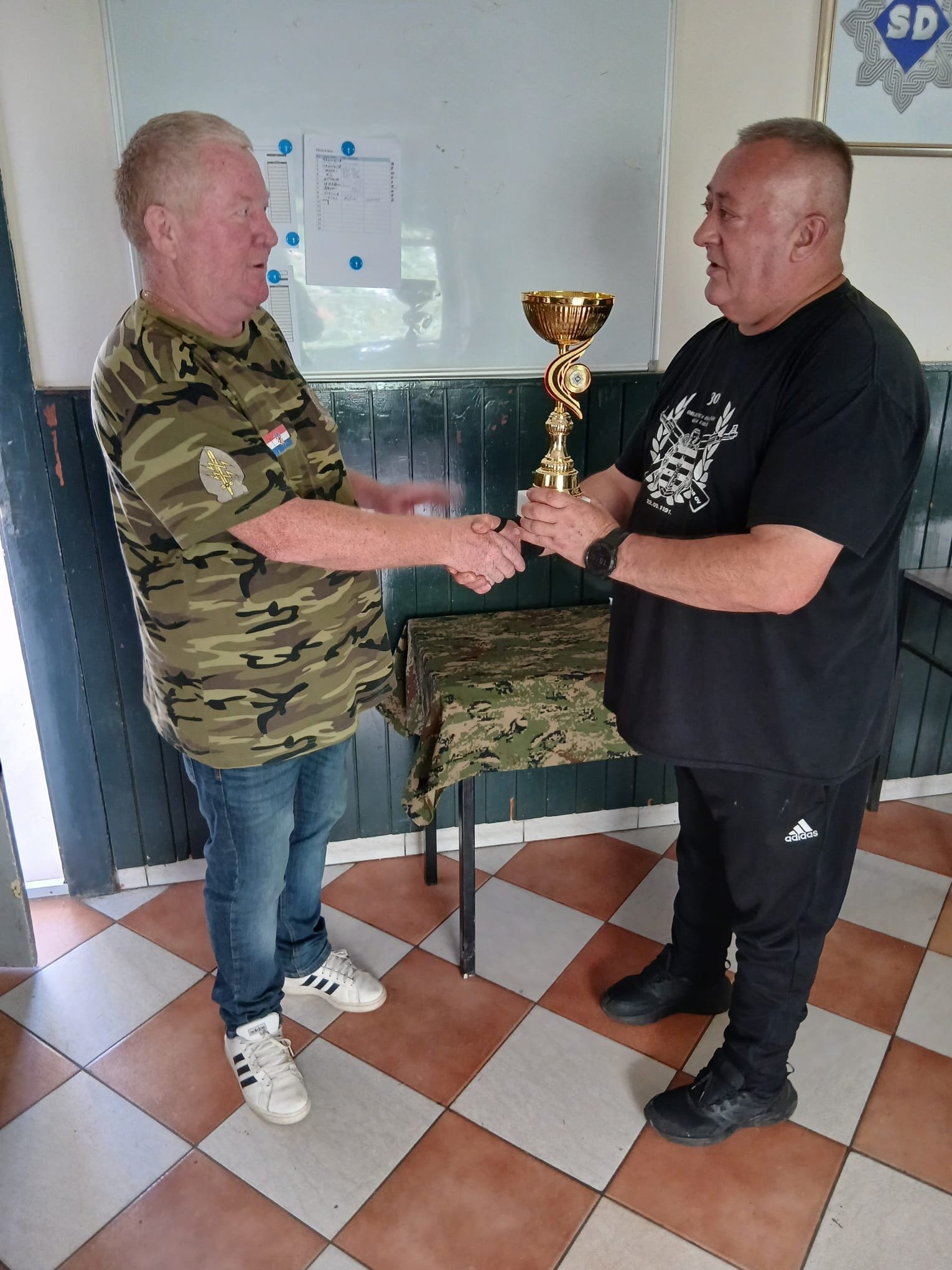 b91564ef-b062-4183-af34-20505cb4e392