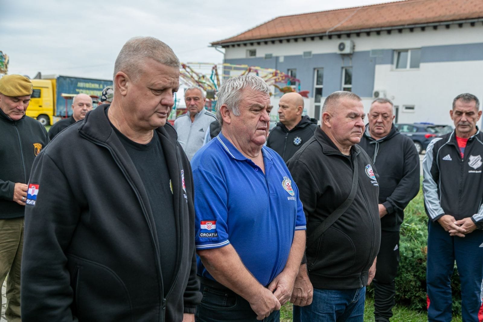 f1913afb-3a30-4a77-9337-bf41dbb0c4c1