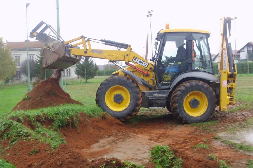 464419768_8837691772919107_4967247116684982792_n