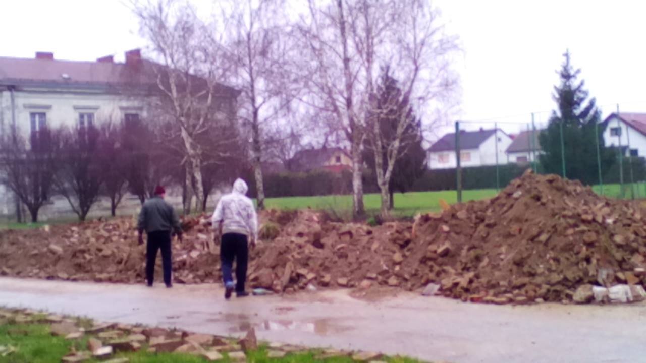 464956558_8874400775914873_3190089410799314897_n