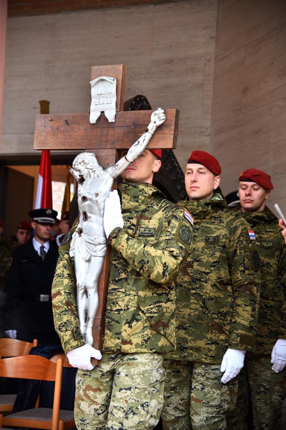 557666299_1292142972923748_90189646090014026_n