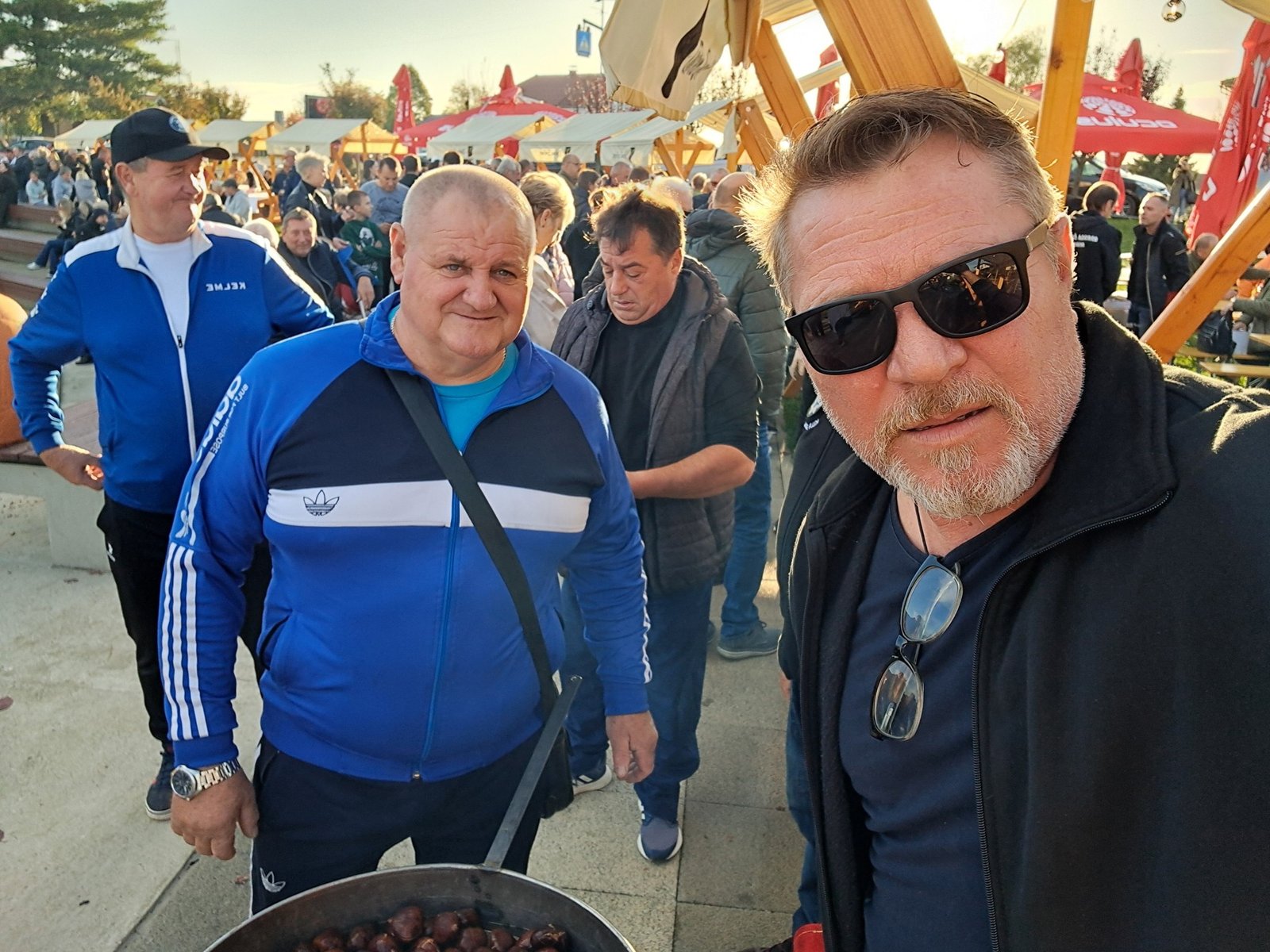 571305796_2216644038748123_543617587213390901_n