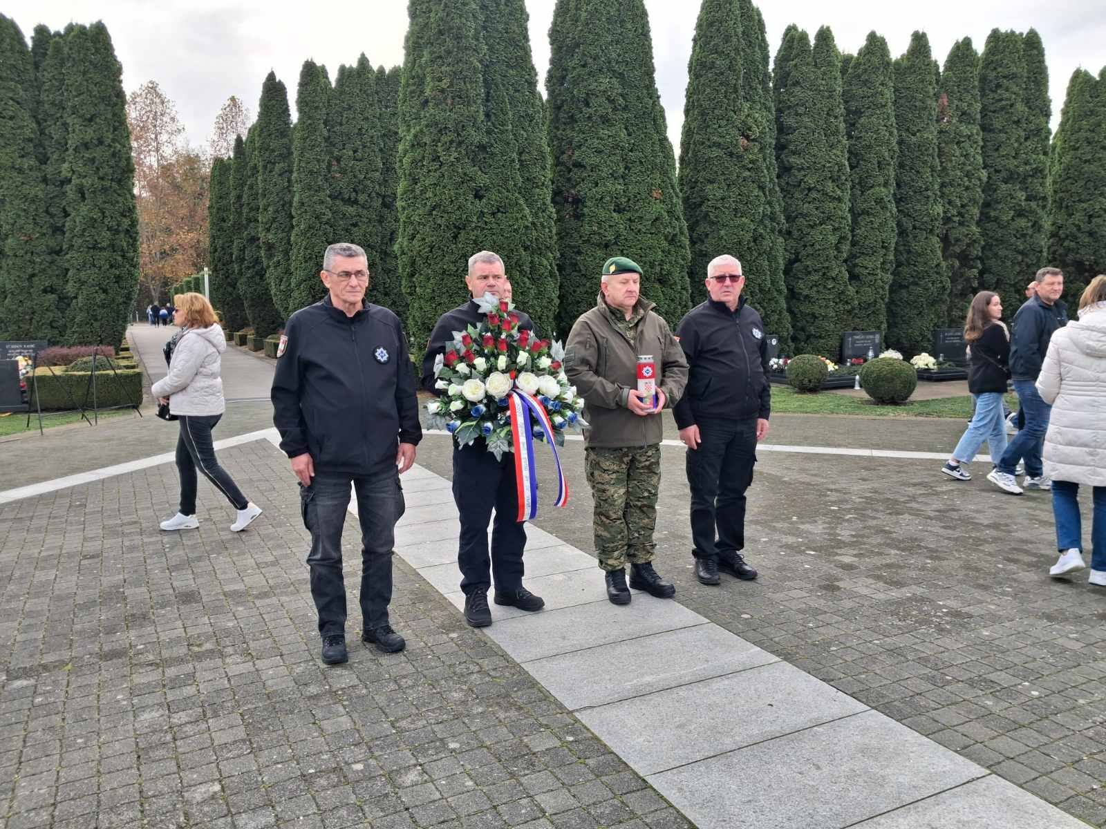 582953056_25007686815554315_2295116199753610914_n