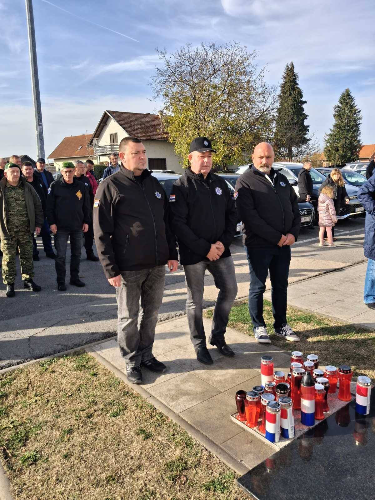 584887227_25007682122221451_7594995401845786769_n