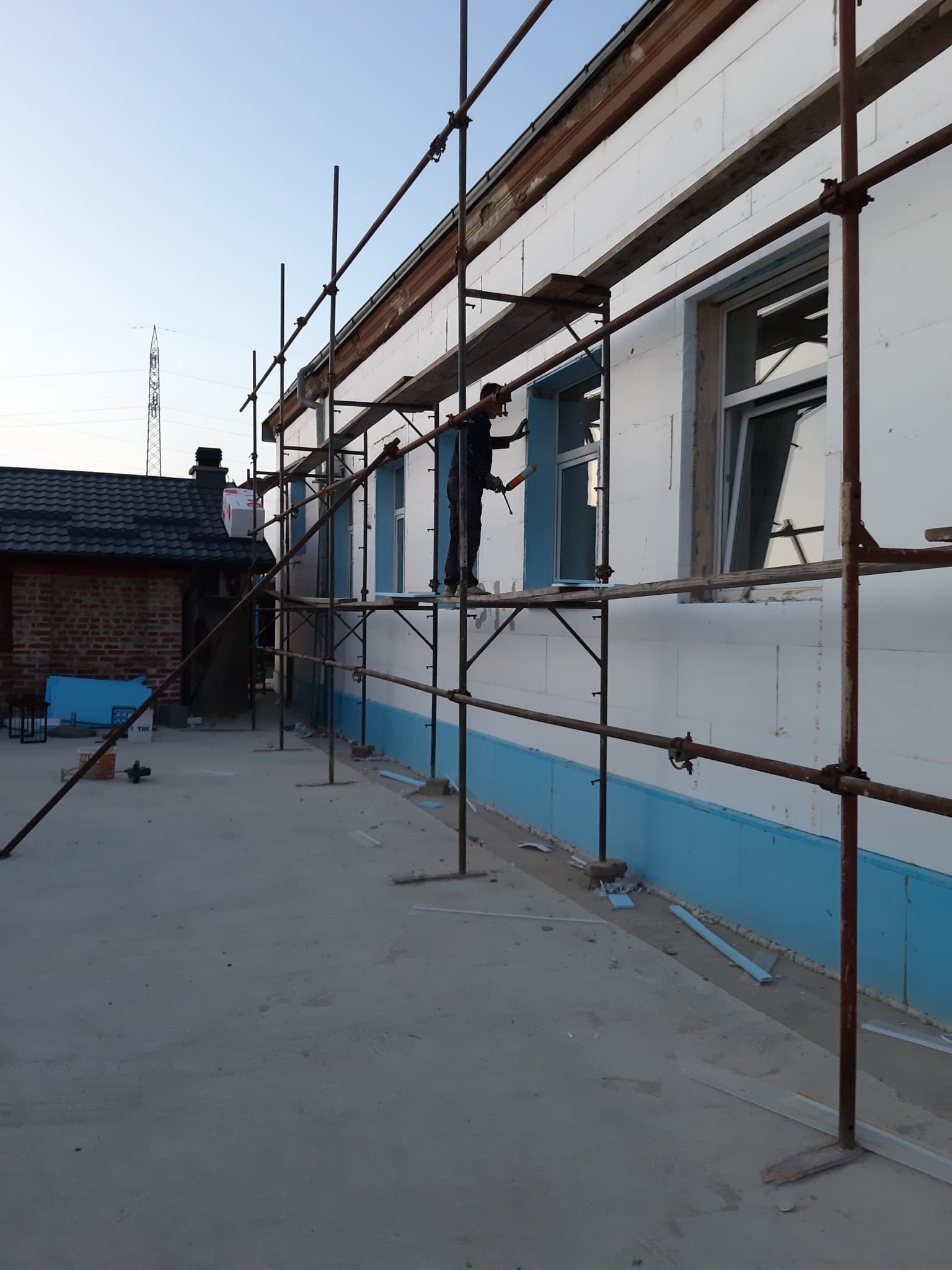 b7d4cb13-a450-48f9-b5ae-7a1b51f03fac