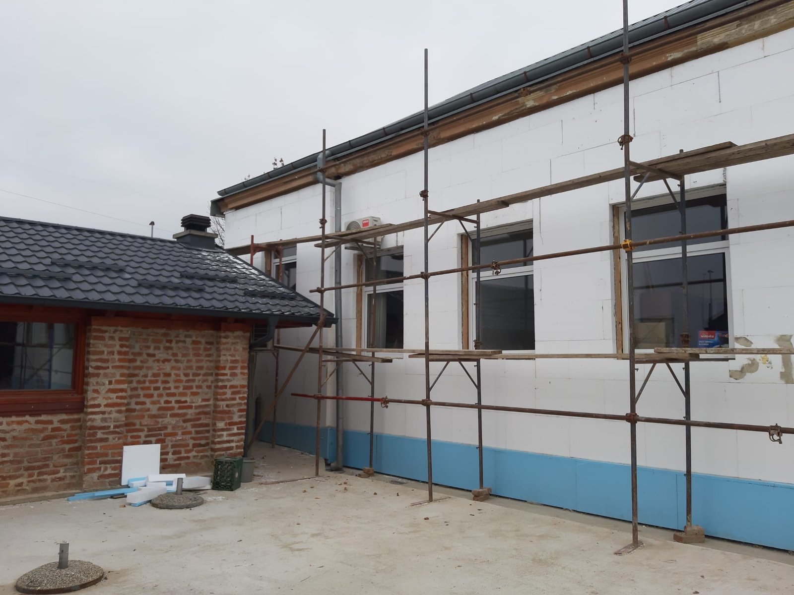 f0982d80-09a5-43a9-8bab-08bb83de972f