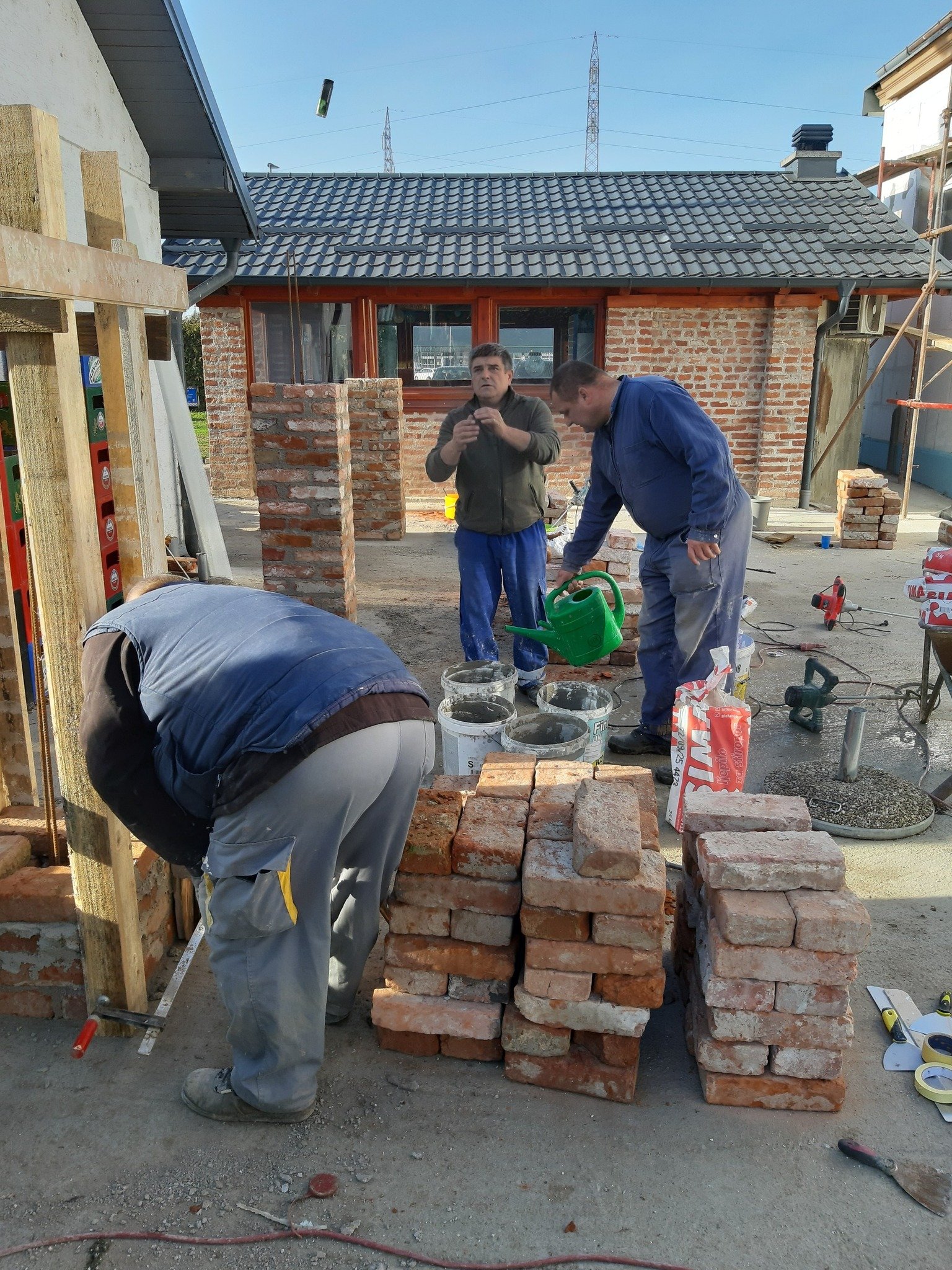 597851738_3801319359999740_7691452841215510535_n