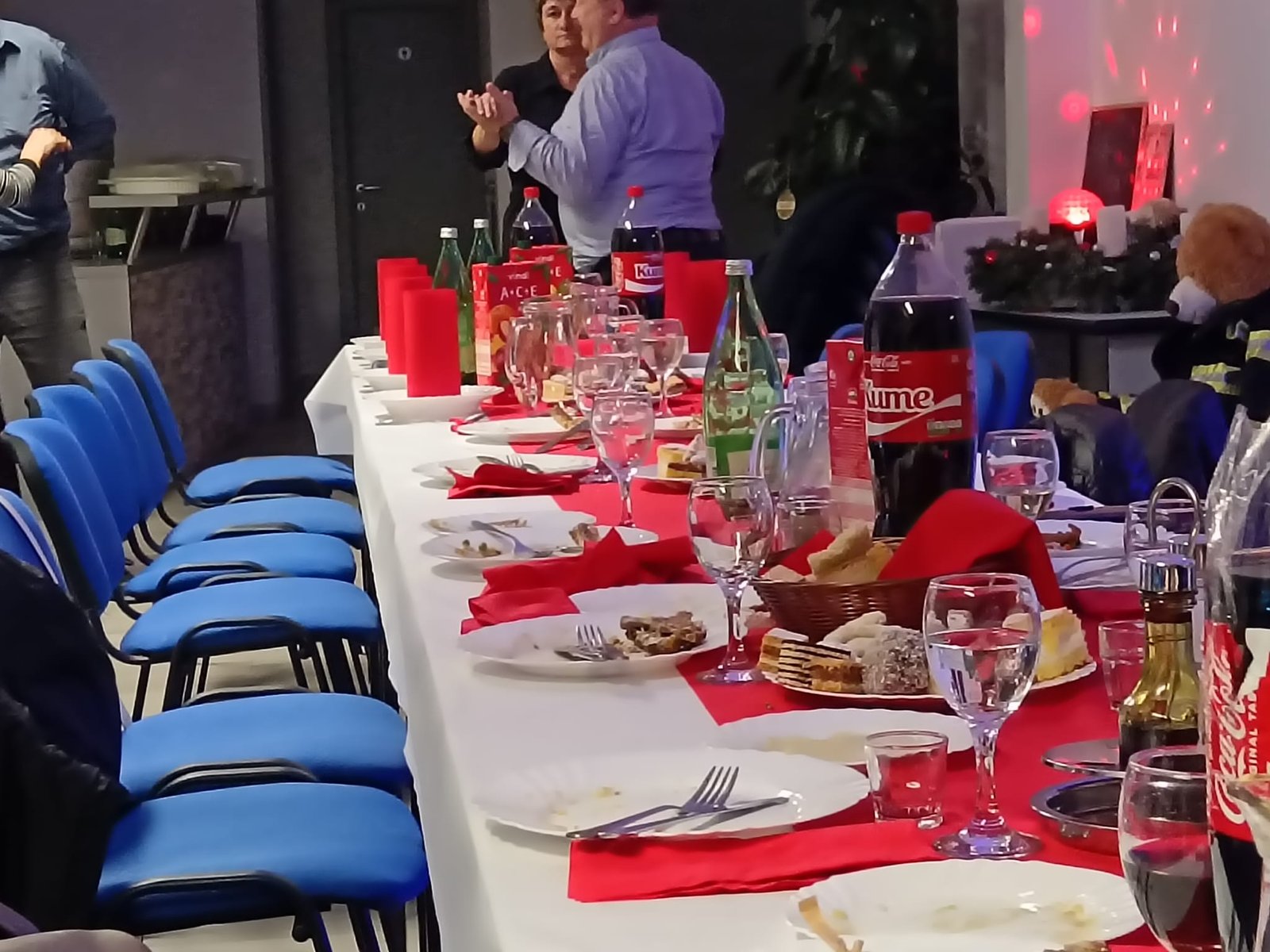 72a78775-d2df-43d6-803f-9e6b209475f1