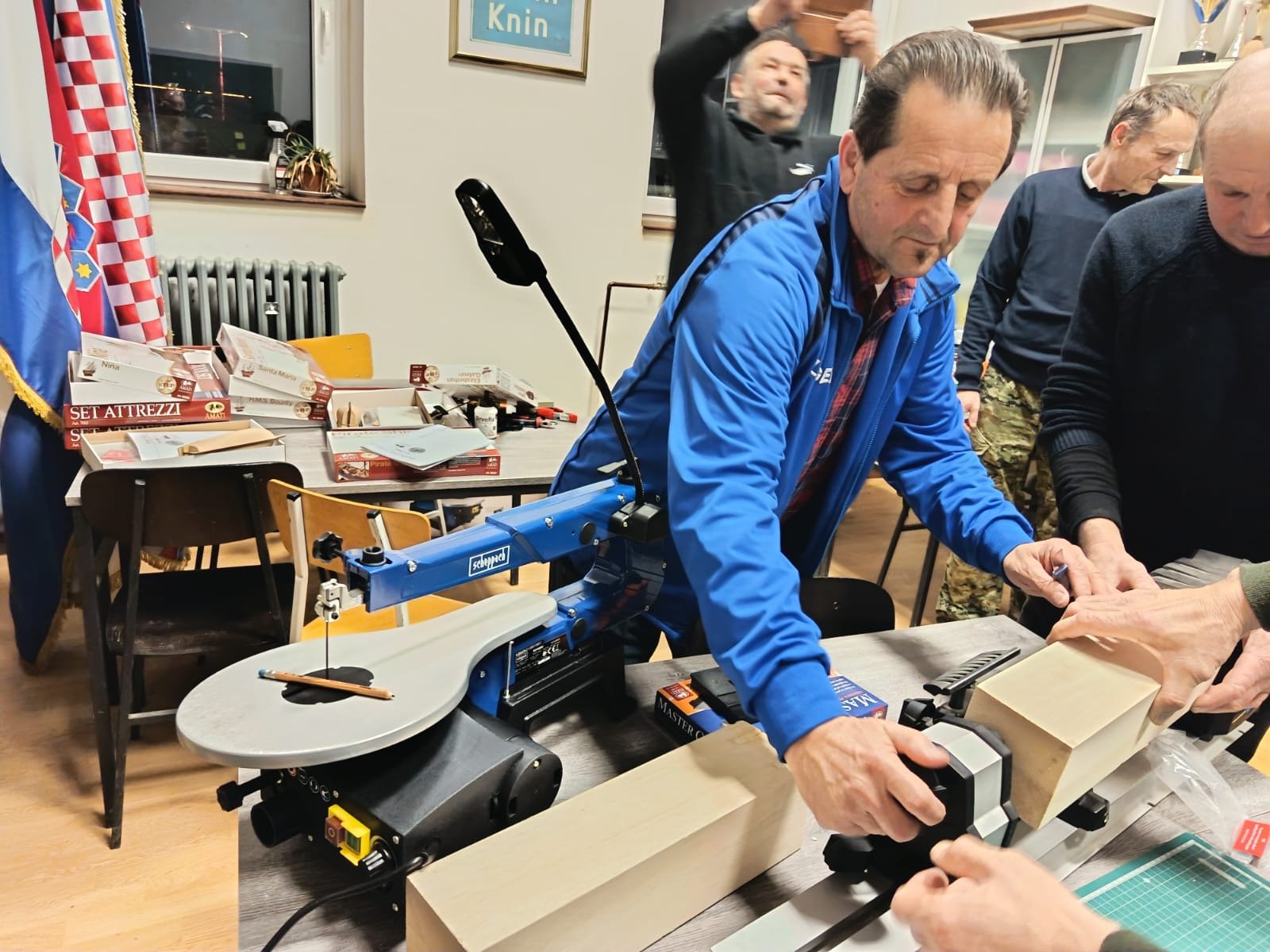 b2dc025c-b88d-4bf6-9c5a-d38fef9fa602