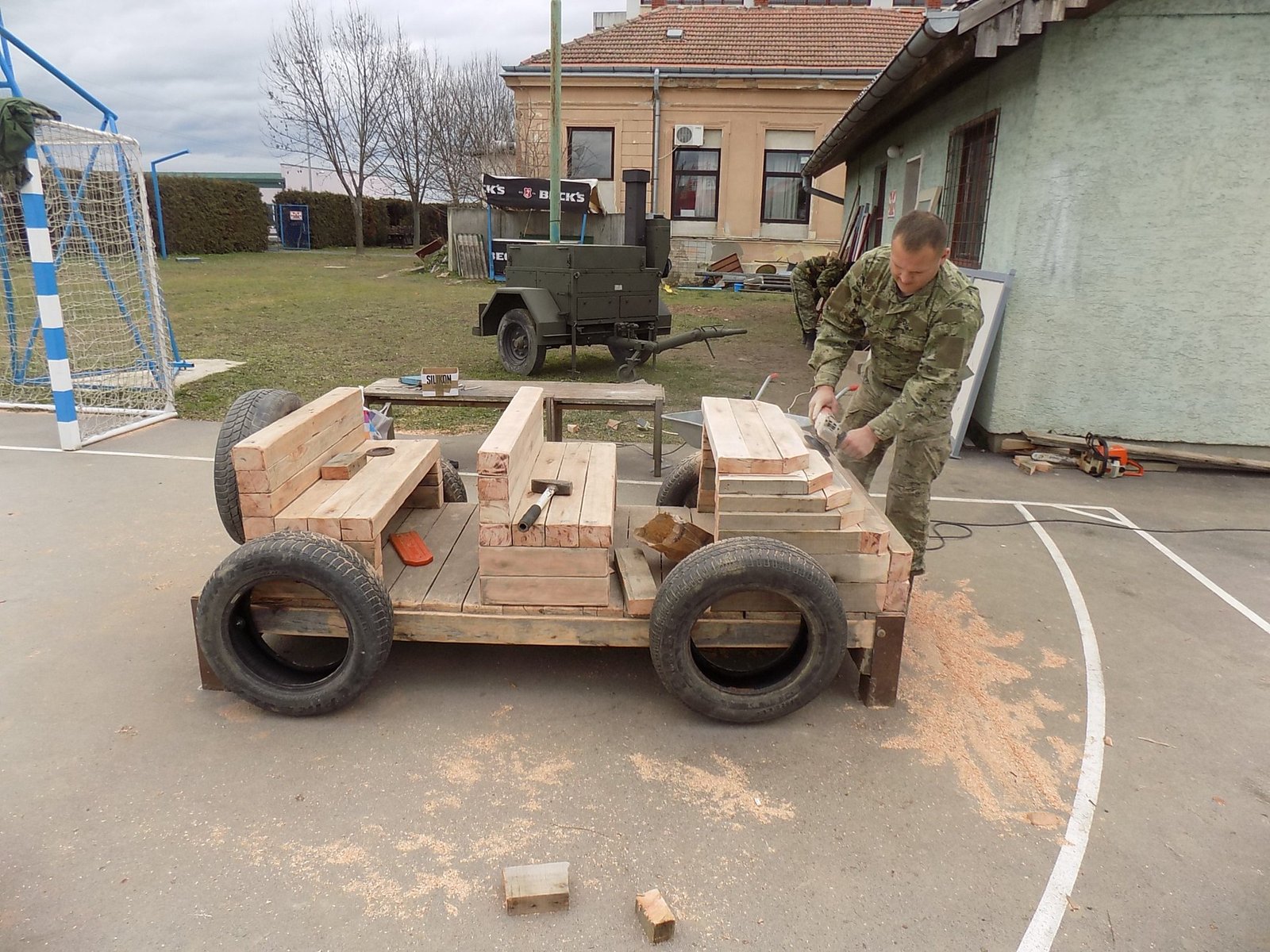 33045014_1873081326046888_5129786364270739456_n