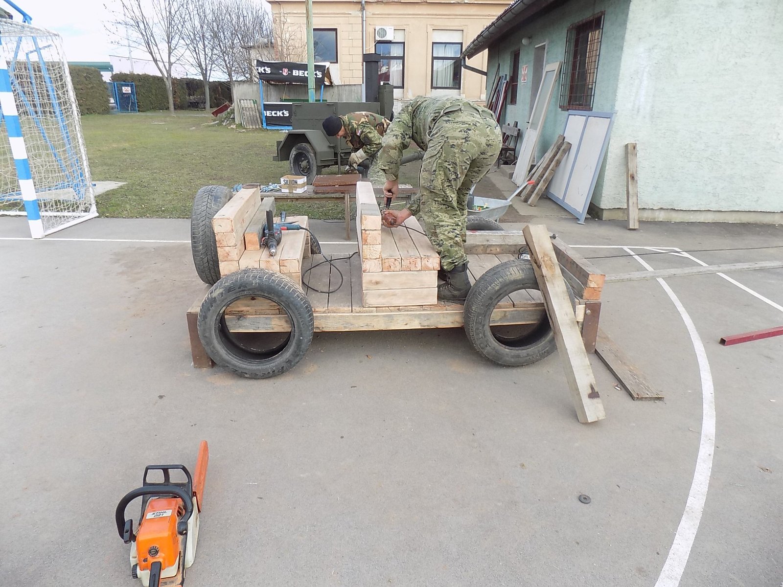 33189395_1873081572713530_6557772598309027840_n