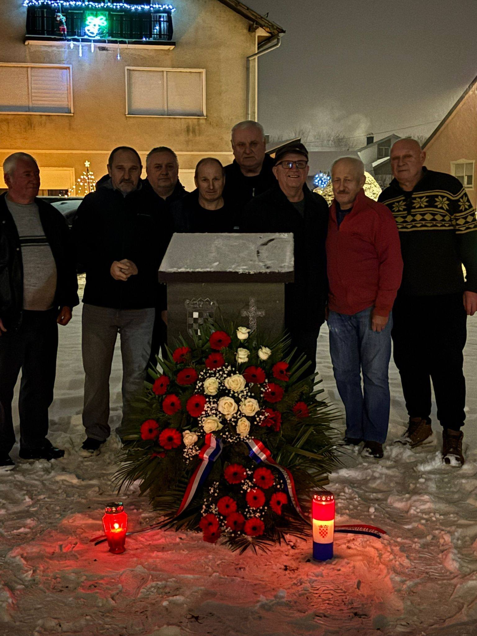 611169717_2362156844208986_2944934838034086455_n