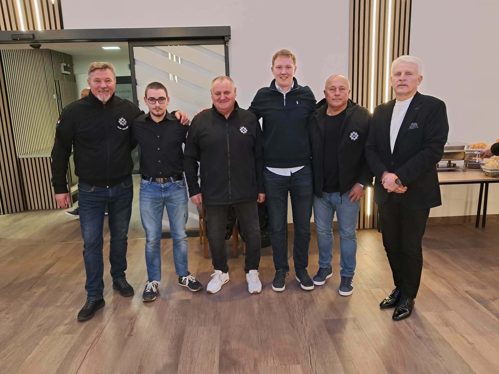 1c2fdfb1-8de7-4747-9d26-41e7eb2b712b