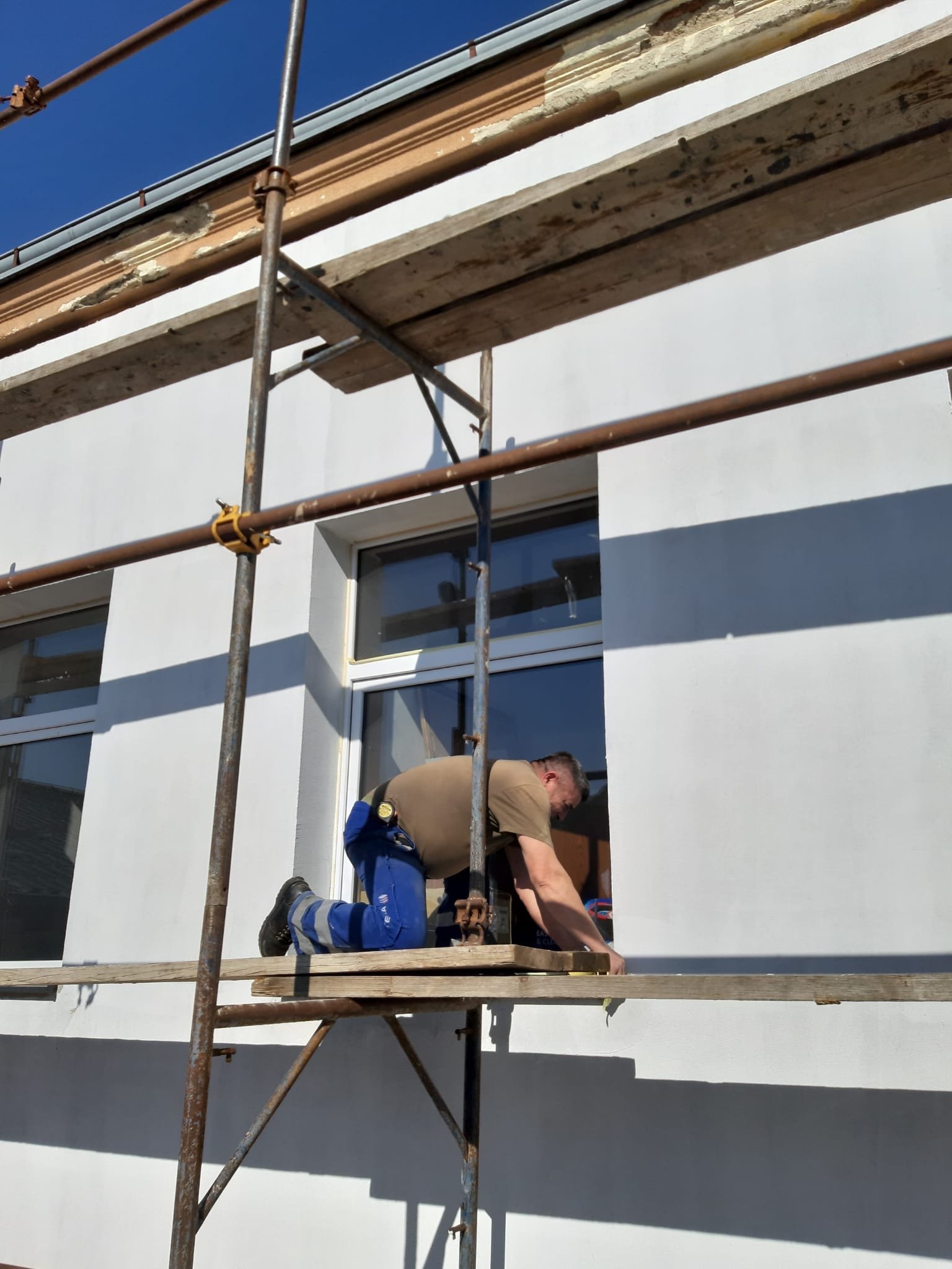 55b396f5-8ad8-4082-b092-836ea0d88cb7