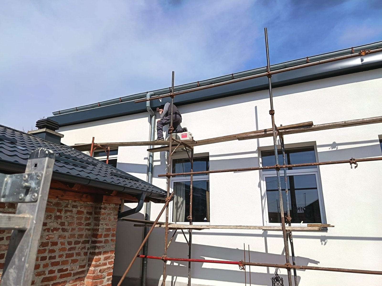 77249d27-3c9f-47e5-a239-a1f64bc2da66