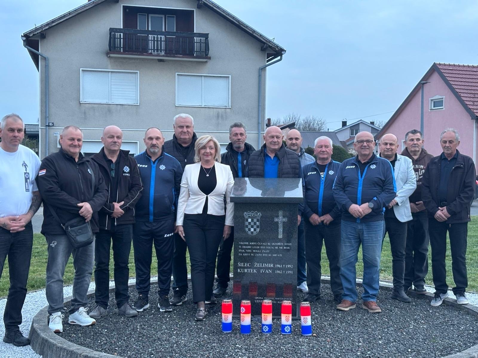 b9453540-4c6a-4b79-a7ff-1e2edd952b7d