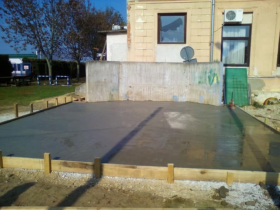 44310942_2091750827513269_1784822274587623424_n