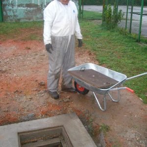 Postavljanje poklopca šahta