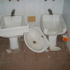 Zatečeno stanje žute zgrade u vojarni