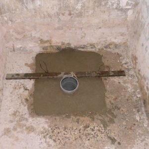 Gletanje i betoniranje ploče u WC-u