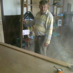 Rezanje ploča za stolove