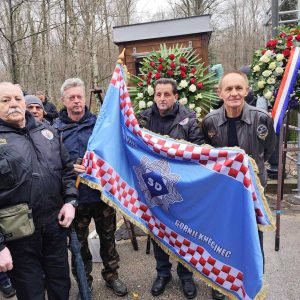 Izlet na Plitvička jezera i Željavu